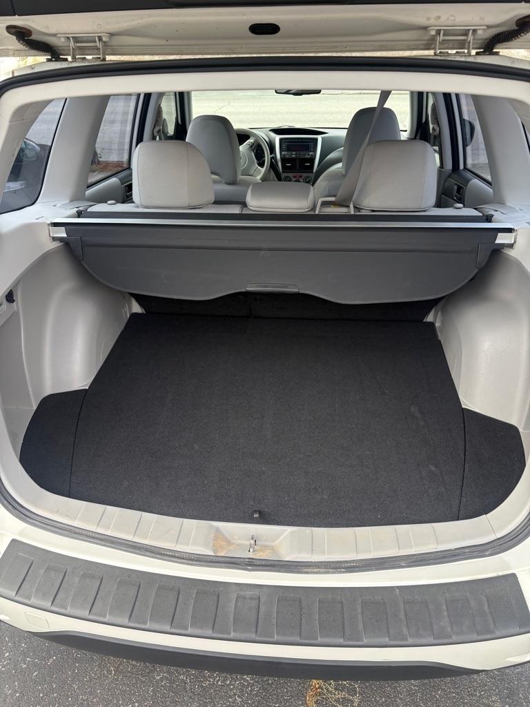 Subaru Forester 2.5X 2012