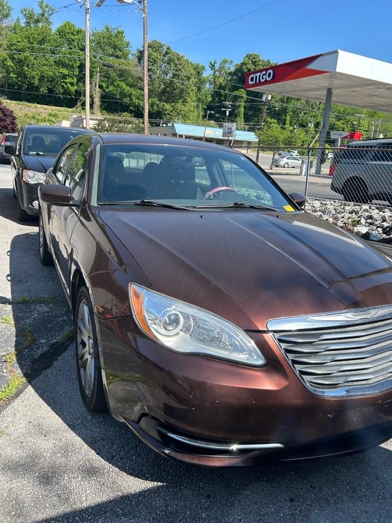 Chrysler 200 Touring 2013