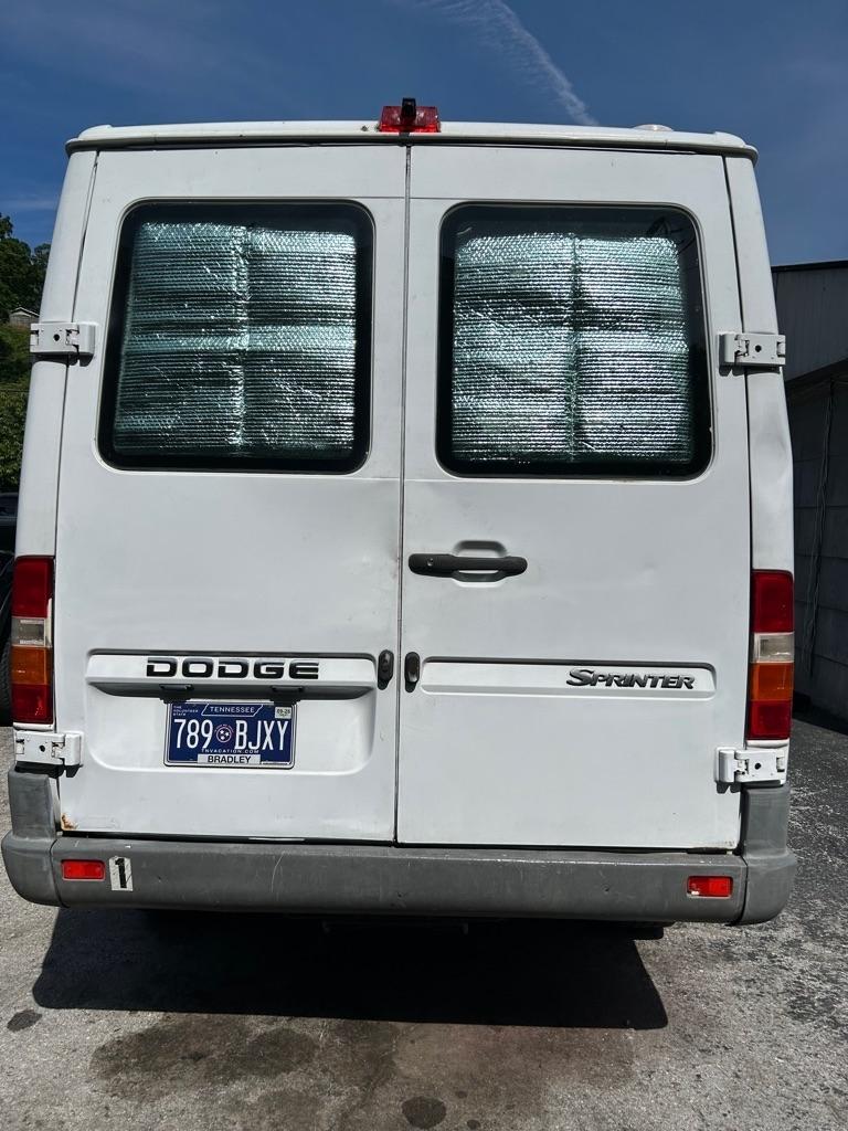 Dodge Sprinter Van 2500 High Ceiling 140-in. WB 2005