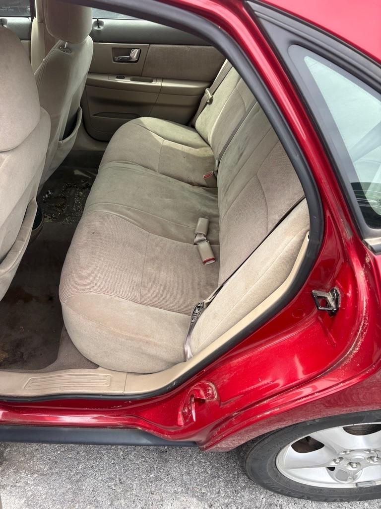 Ford Taurus SE 2001