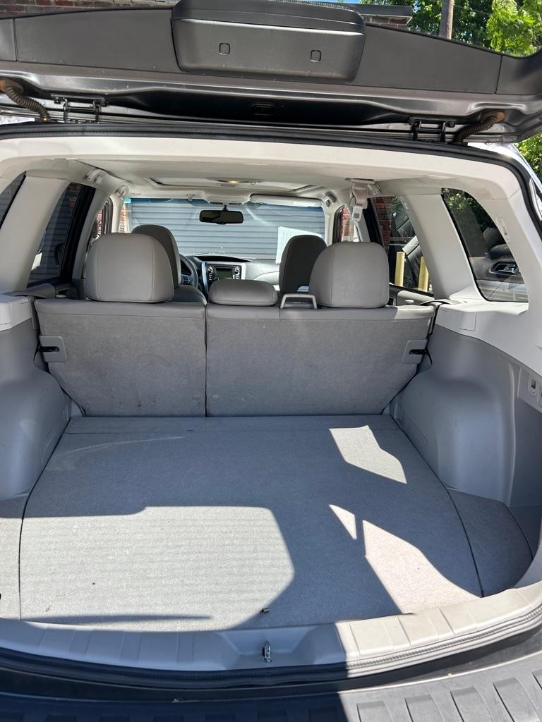 Subaru Forester 2.5X Limited 2011