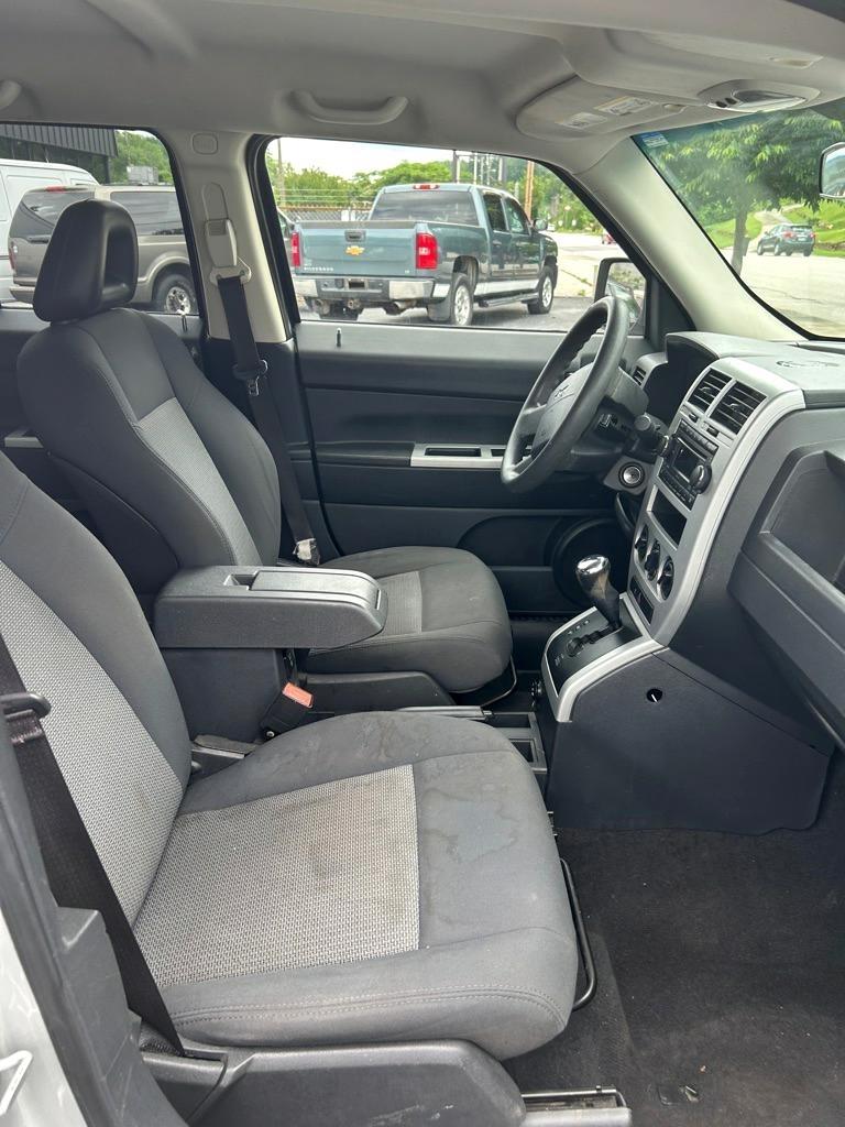 Jeep Patriot Sport 2WD 2008