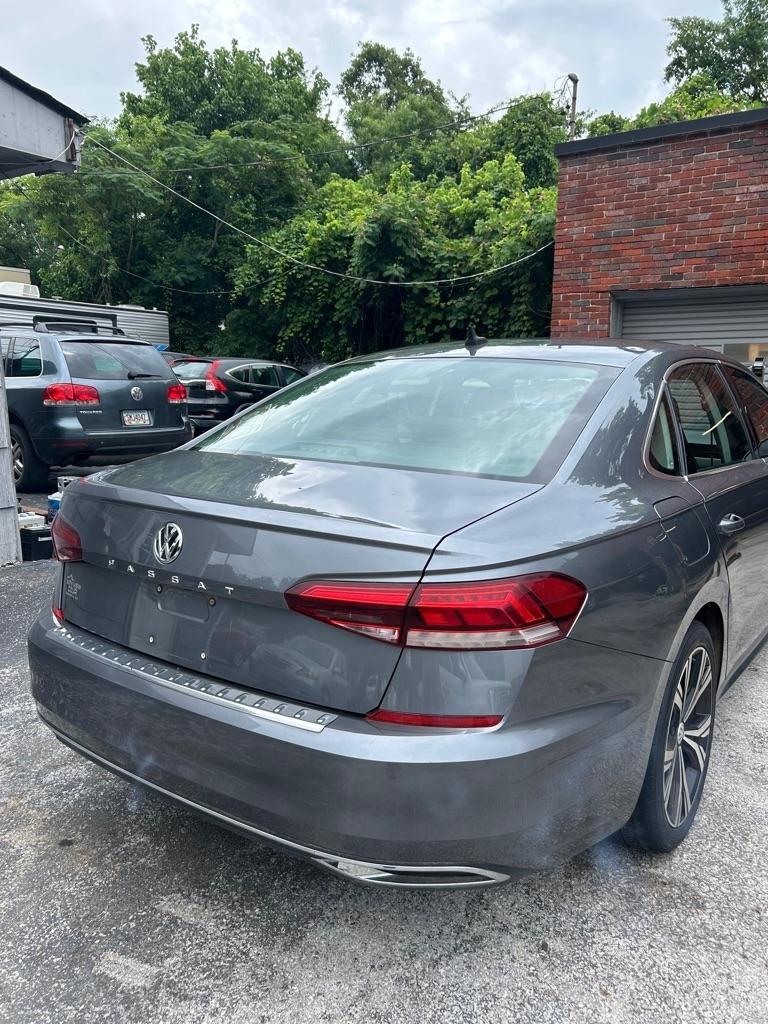 Volkswagen Passat SE 2021