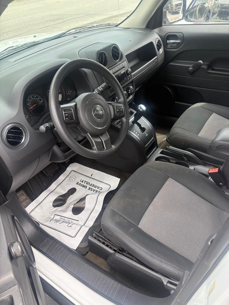 Jeep Patriot Sport 2WD 2014
