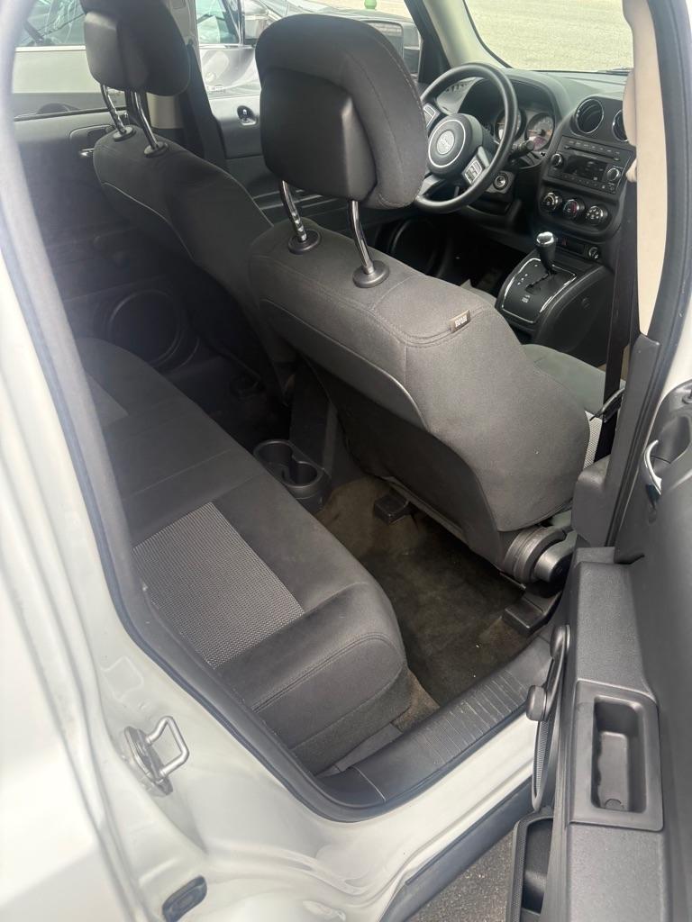 Jeep Patriot Sport 2WD 2014