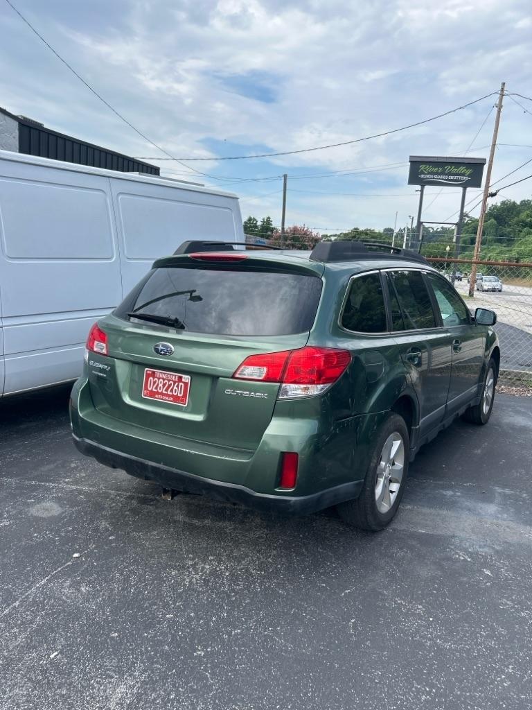 Subaru Outback 2.5i Premium 2013