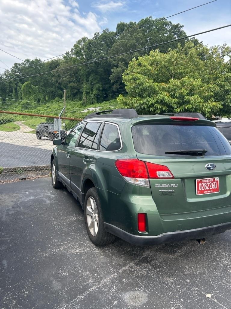 Subaru Outback 2.5i Premium 2013