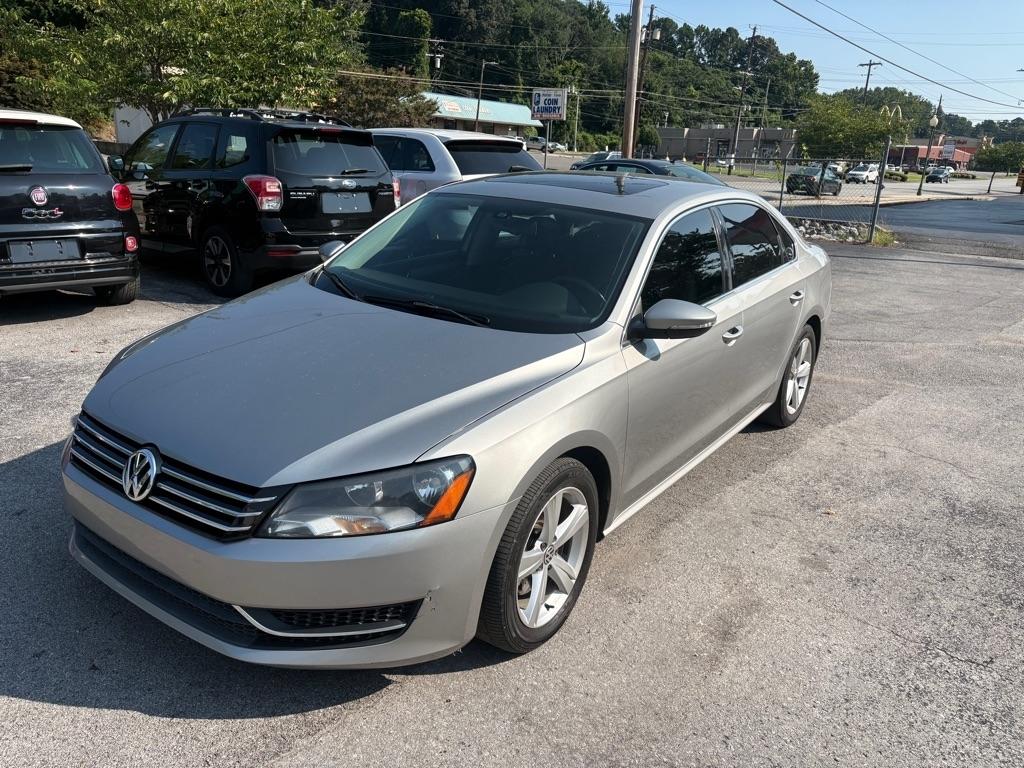 Volkswagen Passat 2.5L SE2 2012