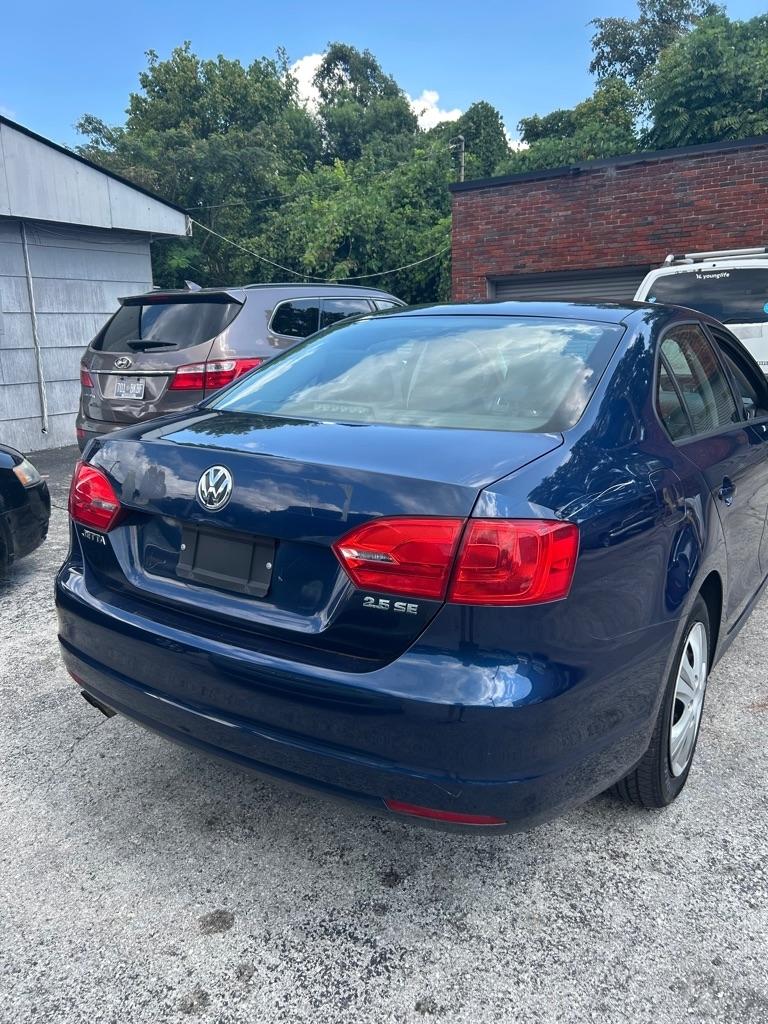 Volkswagen Jetta SE 2012