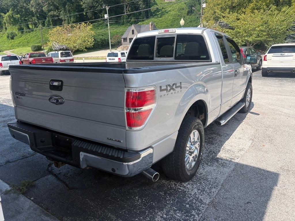 Ford F-150 XLT SuperCab 8-ft. Bed 4WD 2012