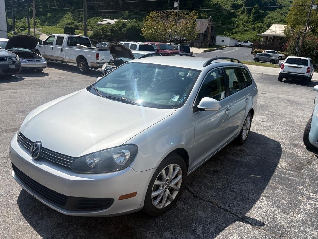 Volkswagen Jetta SportWagen 2.5L SE 2011