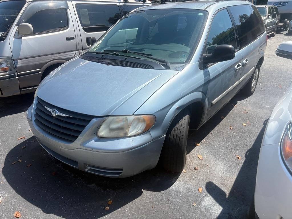 Chrysler Town & Country Base 2006