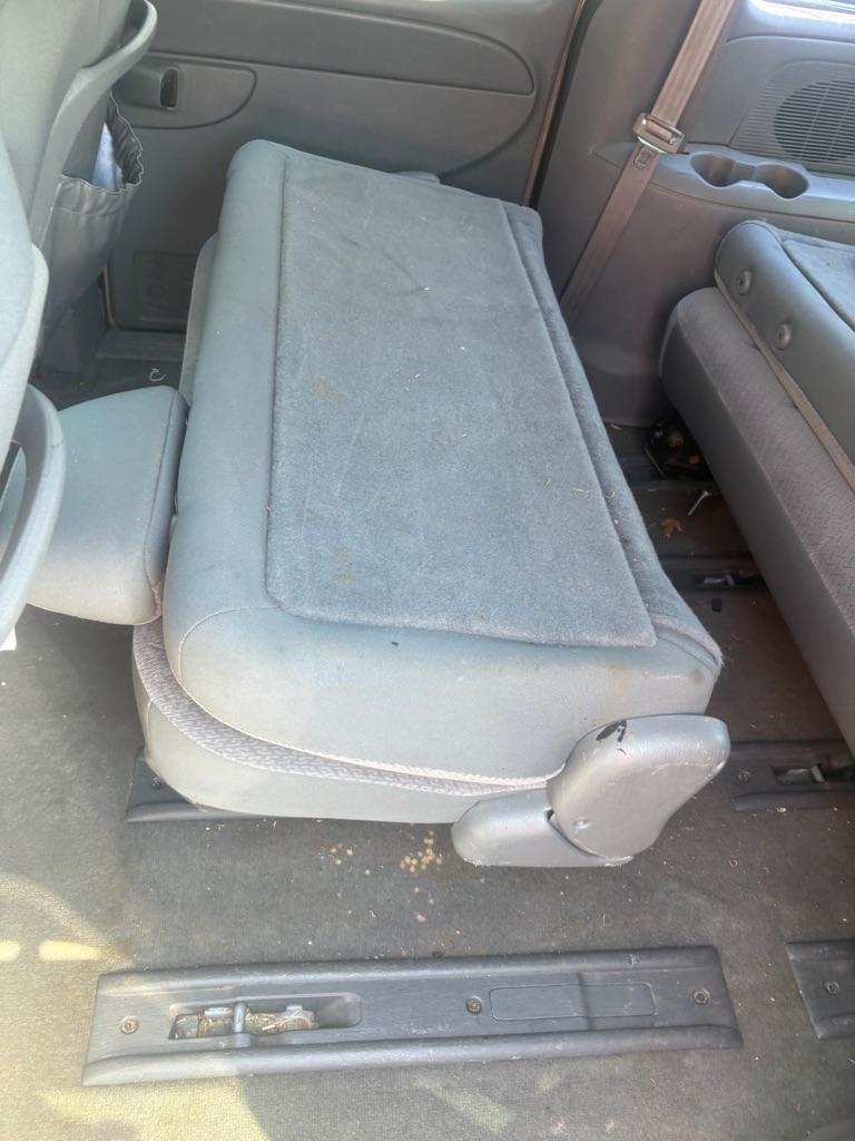 Chrysler Town & Country Base 2006