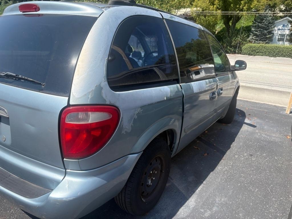 Chrysler Town & Country Base 2006