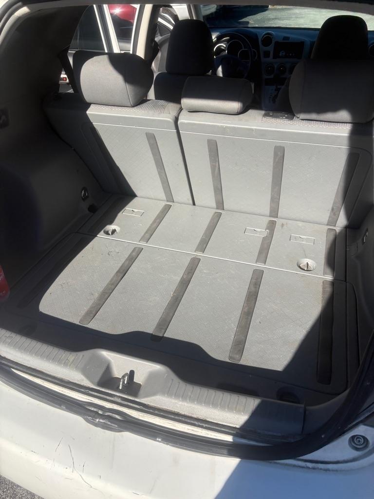 Toyota Matrix Base 4-Speed AT 2009