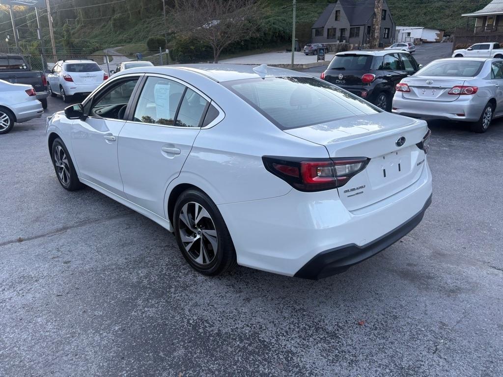 Subaru Legacy Premium 2022
