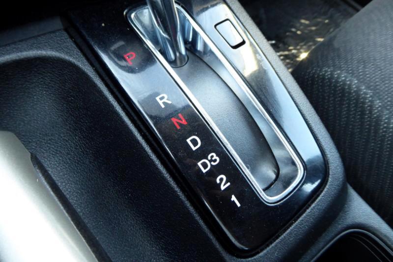 2013 Honda Civic LX photo 16