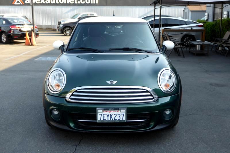 2013 Mini Cooper Hardtop 2 Door photo 2