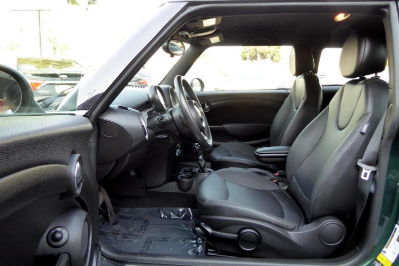 2013 Mini Cooper Hardtop 2 Door photo 10