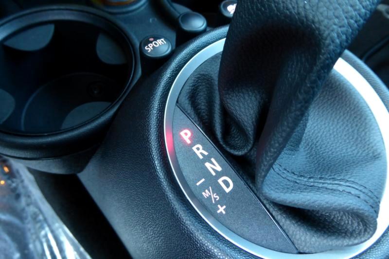 2012 Mini Cooper Hardtop 2 Door photo 12