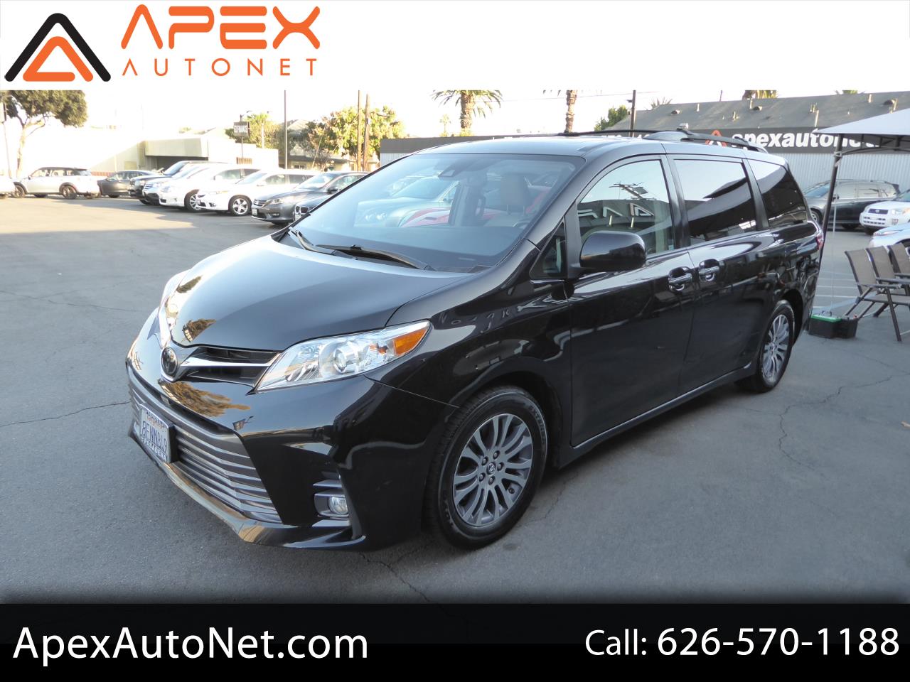 2018 Toyota Sienna XLE Auto Access Seat FWD 7-Passenger (Natl)