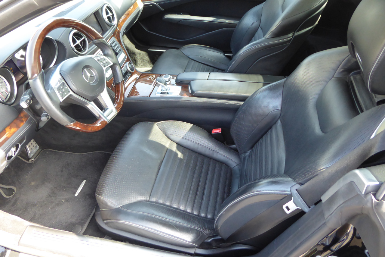 Mercedes-Benz SL-Class 2dr Roadster SL 550 2013 Mercedes-Benz SL-Class 2dr Roadster SL 550 2013