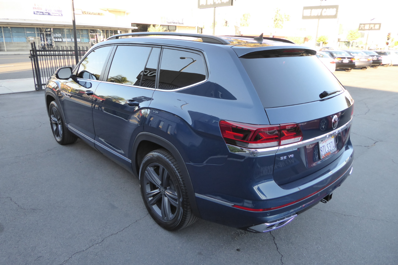 Volkswagen Atlas 2021.5 3.6L V6 SE w/Technology R-Line FWD 2021 Volkswagen Atlas 2021.5 3.6L V6 SE w/Technology R-Line FWD 2021