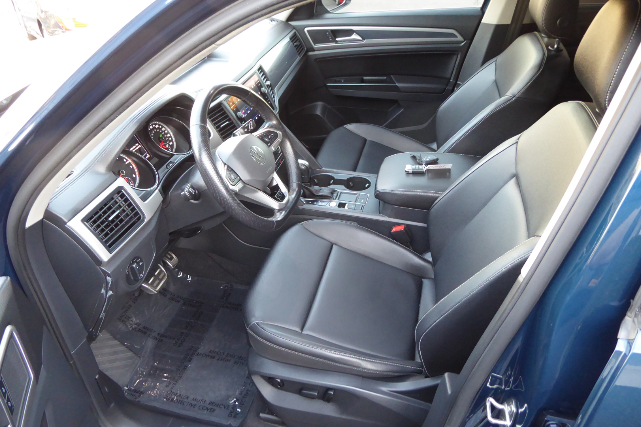 Volkswagen Atlas 2021.5 3.6L V6 SE w/Technology R-Line FWD 2021 Volkswagen Atlas 2021.5 3.6L V6 SE w/Technology R-Line FWD 2021