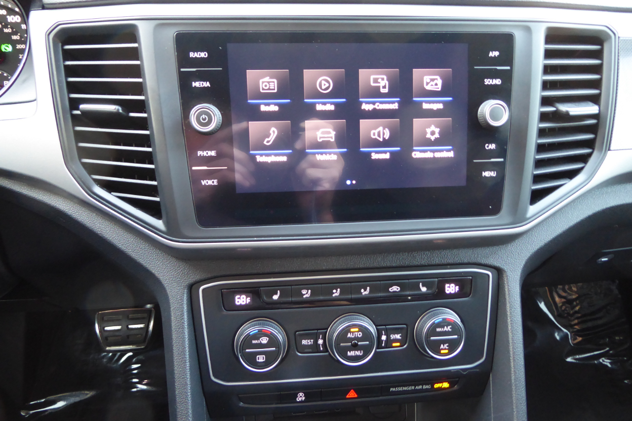 Volkswagen Atlas 2021.5 3.6L V6 SE w/Technology R-Line FWD 2021 Volkswagen Atlas 2021.5 3.6L V6 SE w/Technology R-Line FWD 2021