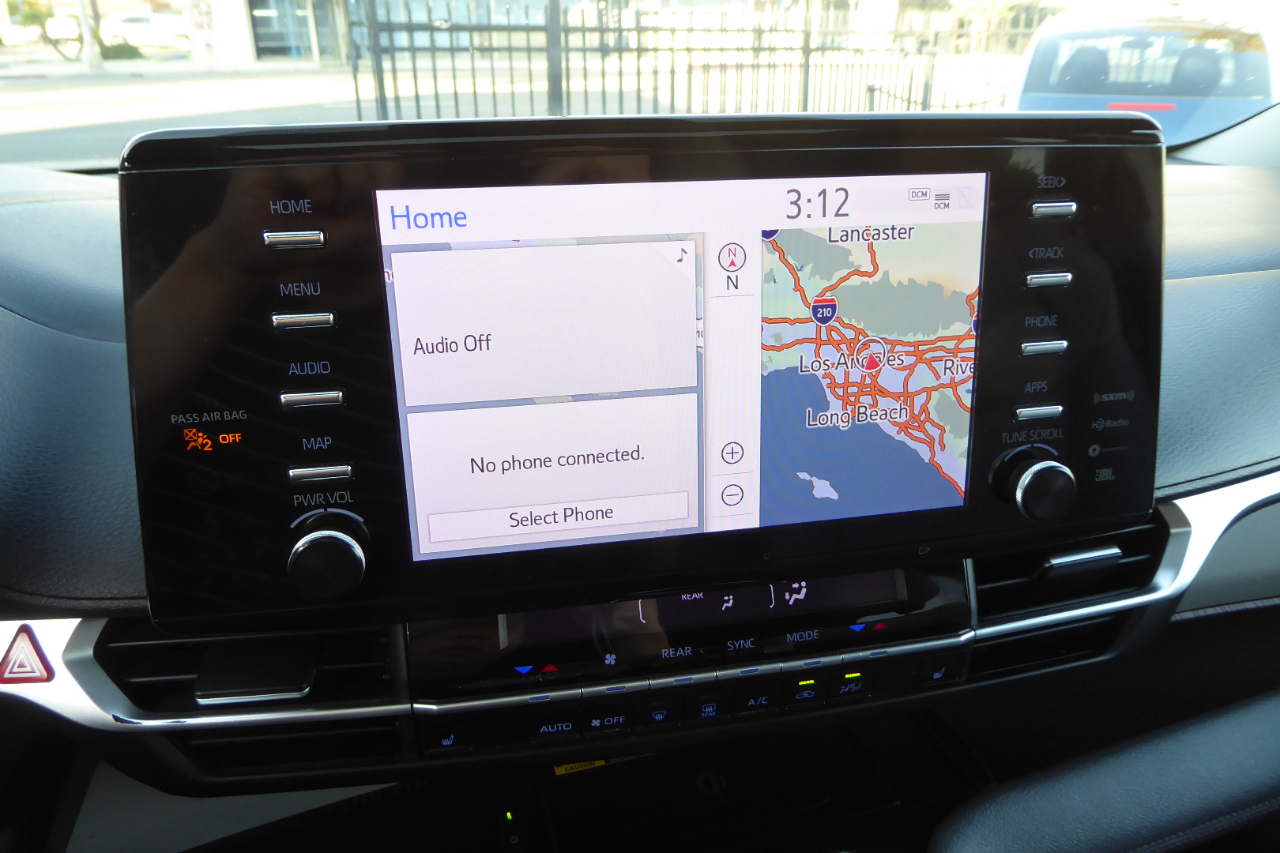 Toyota Sienna XLE FWD 8-Passenger (Natl) 2023