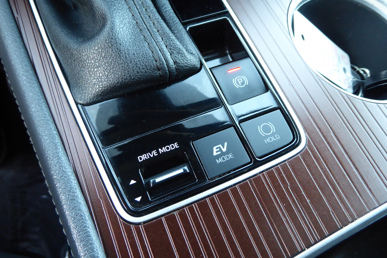 Toyota Sienna XLE FWD 8-Passenger (Natl) 2023