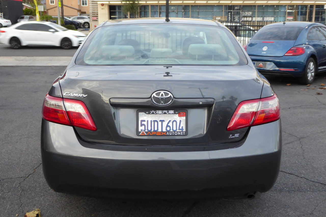 Toyota Camry 4dr Sdn I4 Auto XLE (Natl) 2007