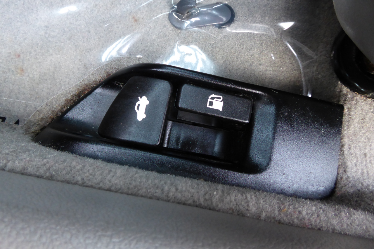 Toyota Camry 4dr Sdn I4 Auto XLE (Natl) 2007