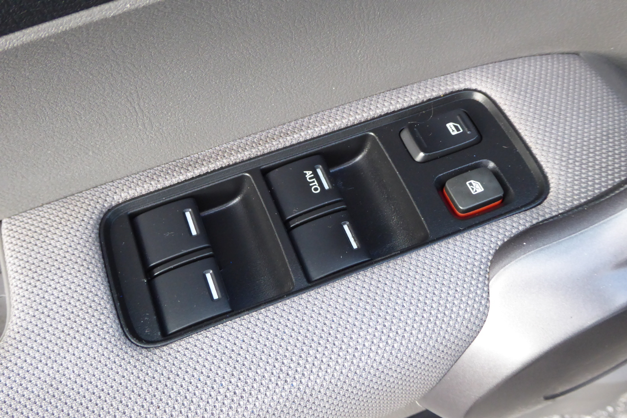 Honda CR-V 2WD 5dr LX 2009