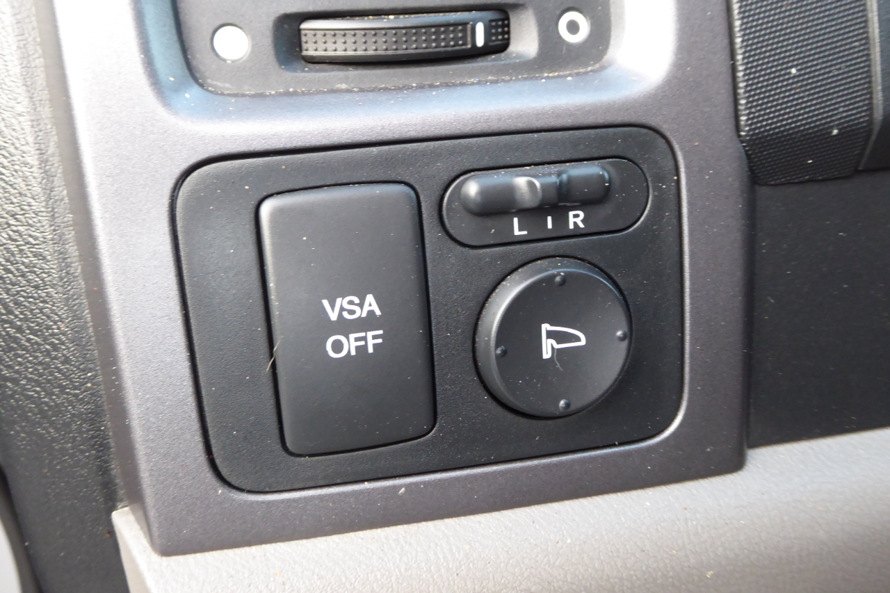 Honda CR-V 2WD 5dr LX 2009