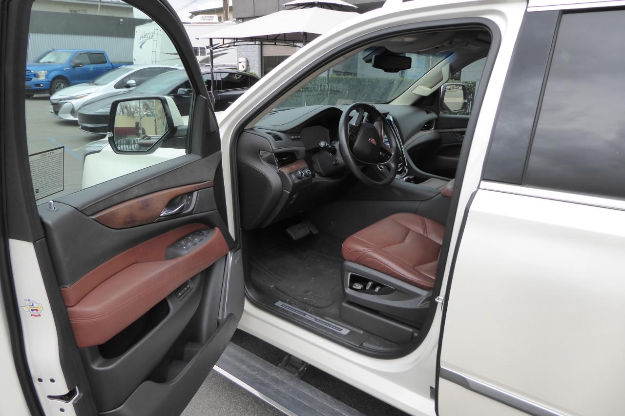 Cadillac Escalade ESV 4WD 4dr Premium 2015