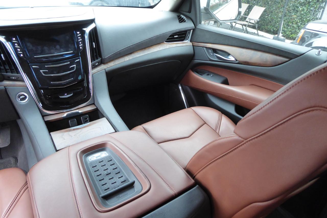 Cadillac Escalade ESV 4WD 4dr Premium 2015