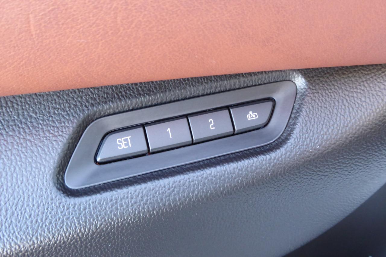 Cadillac Escalade ESV 4WD 4dr Premium 2015