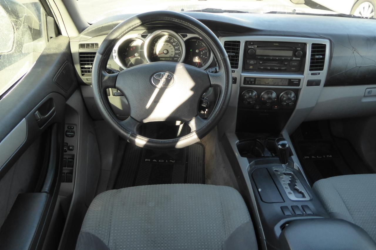 Toyota 4Runner 4dr SR5 V6 Auto (Natl) 2005