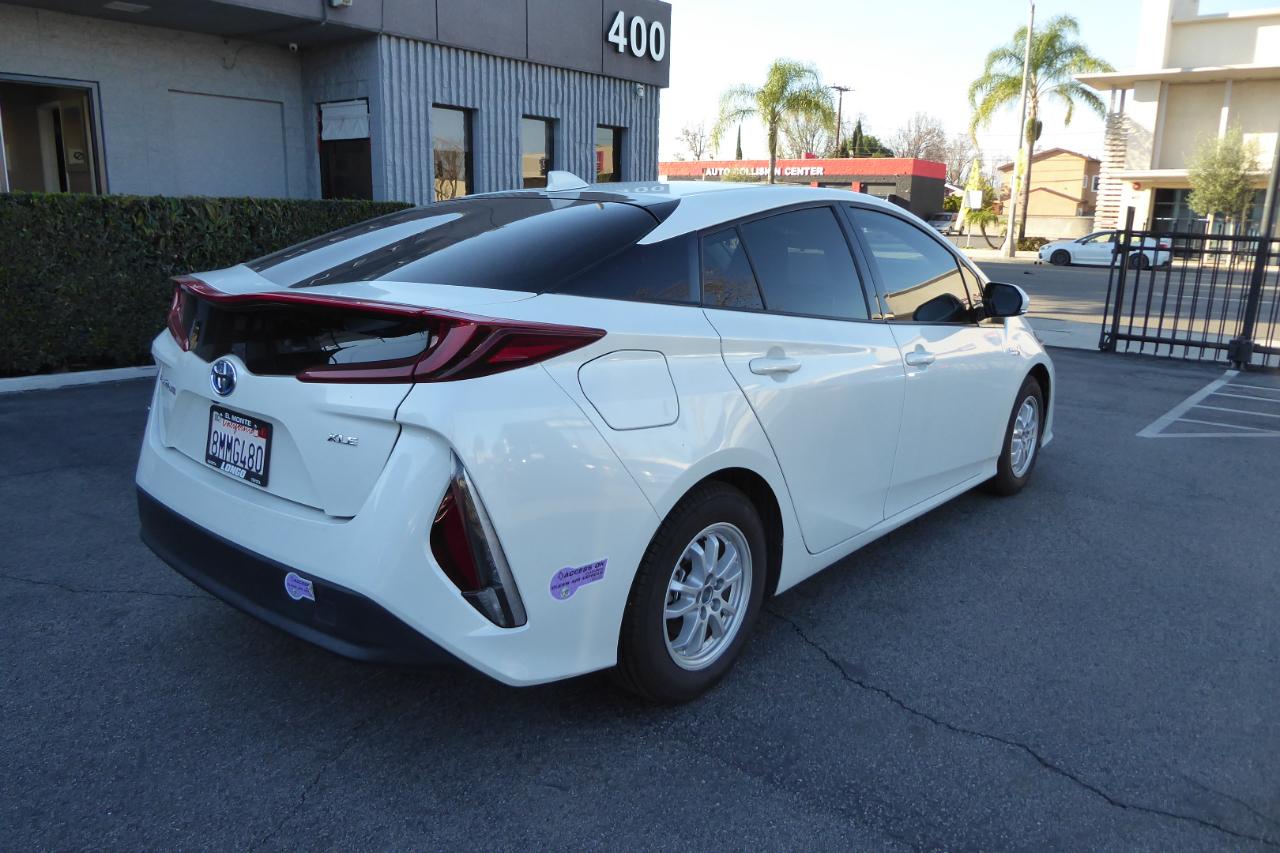 Toyota Prius Prime Limited (Natl) 2020