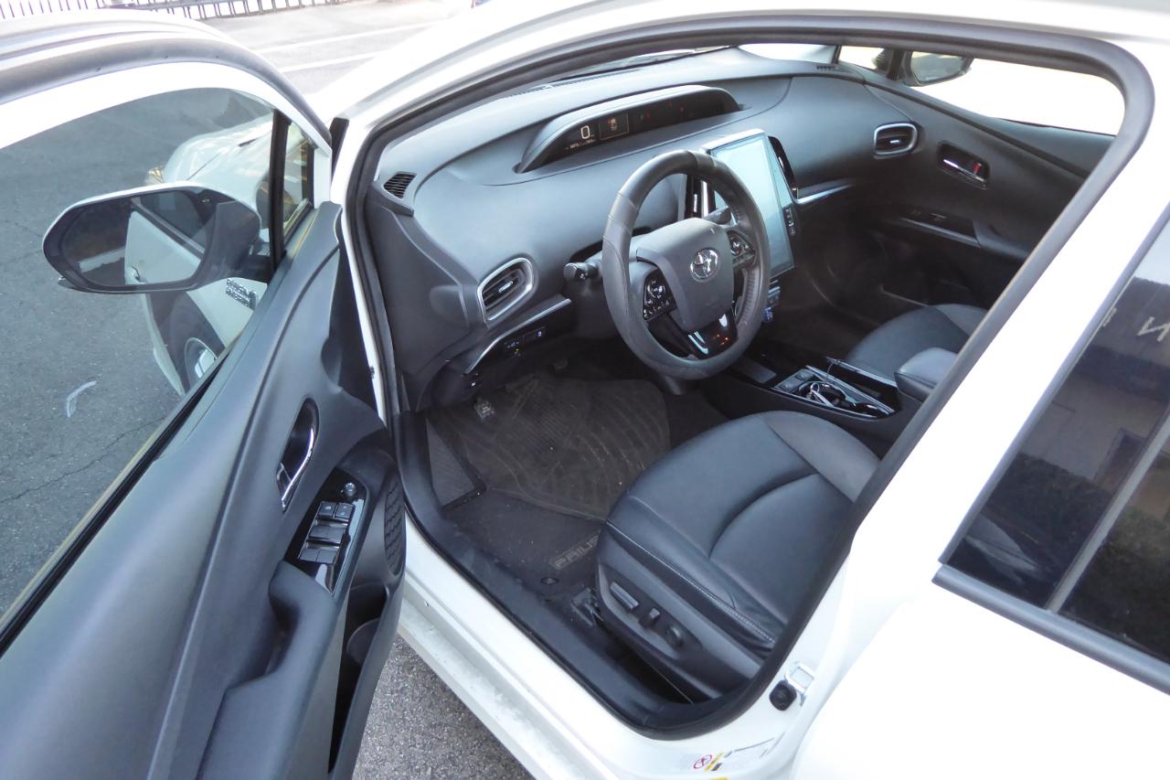 Toyota Prius Prime Limited (Natl) 2020