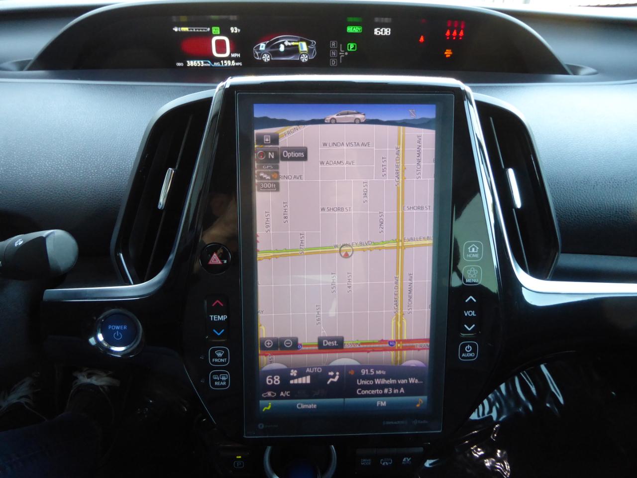 Toyota Prius Prime Limited (Natl) 2020