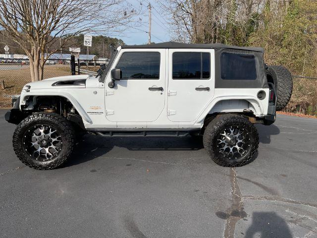 Jeep Wrangler Unlimited Sahara 4WD 2015