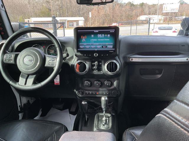 Jeep Wrangler Unlimited Sahara 4WD 2015