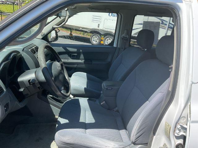 Nissan Frontier XE-V6 Crew Cab Long Bed 4WD 2002