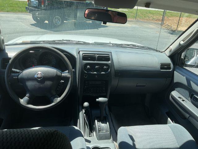 Nissan Frontier XE-V6 Crew Cab Long Bed 4WD 2002