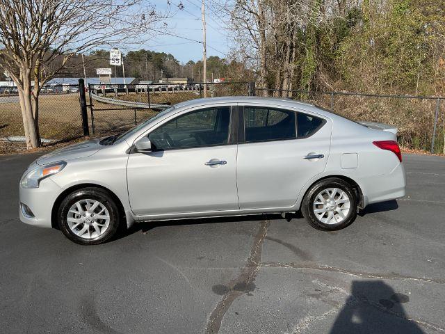 Nissan Versa 1.6 S 5M 2018