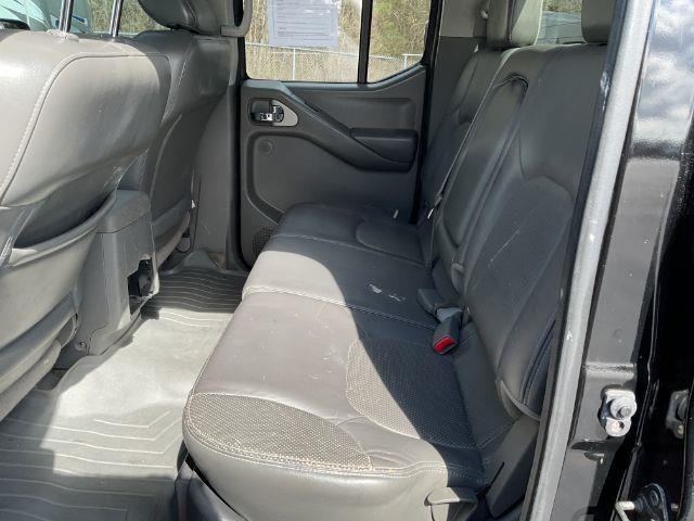 Nissan Frontier SL Crew Cab 4WD 2012