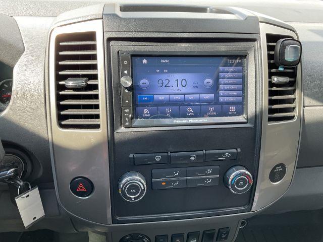 Nissan Frontier SL Crew Cab 4WD 2012