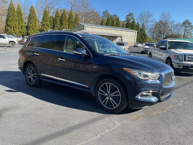 Infiniti QX60 LUXE AWD 2019